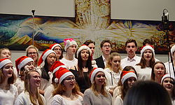 Weihnachtsprogramm 2018 der Jahrgangsstufe 12